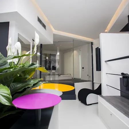 Diamante Mhotel Отель Колленьо