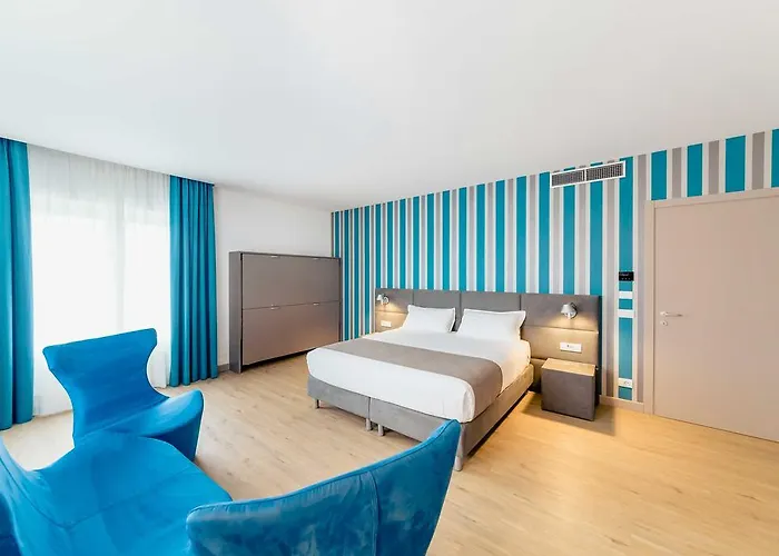 Hotel Diamante Mhotel 4*